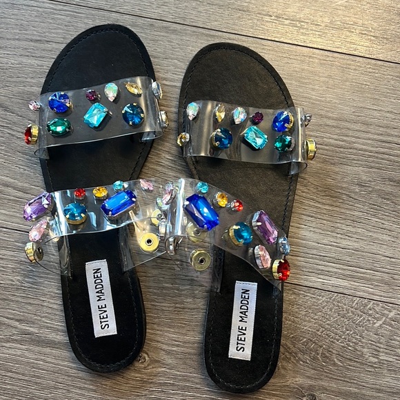 Steve Madden Clear Lucite Shani Jewel Sandals - 9.5 - Picture 4 of 6